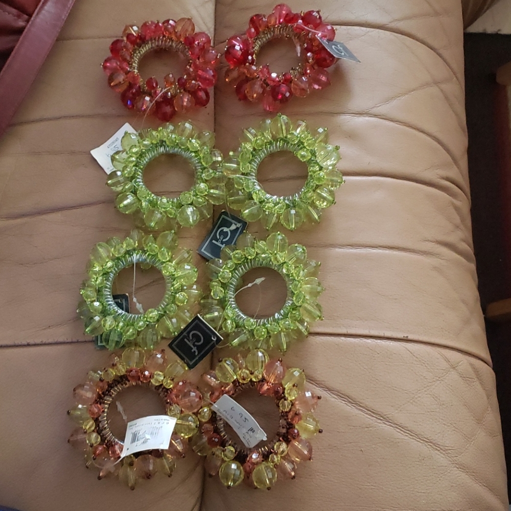 C and F enterprise napkin rings